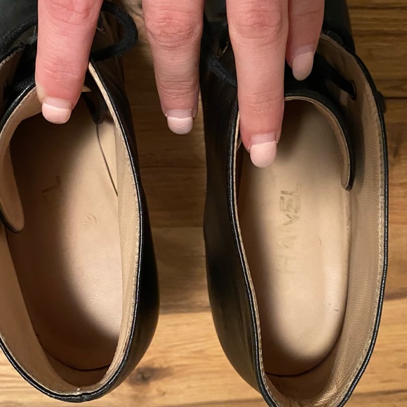 Chanel low boots , sadly selling - Picture 6 of 8